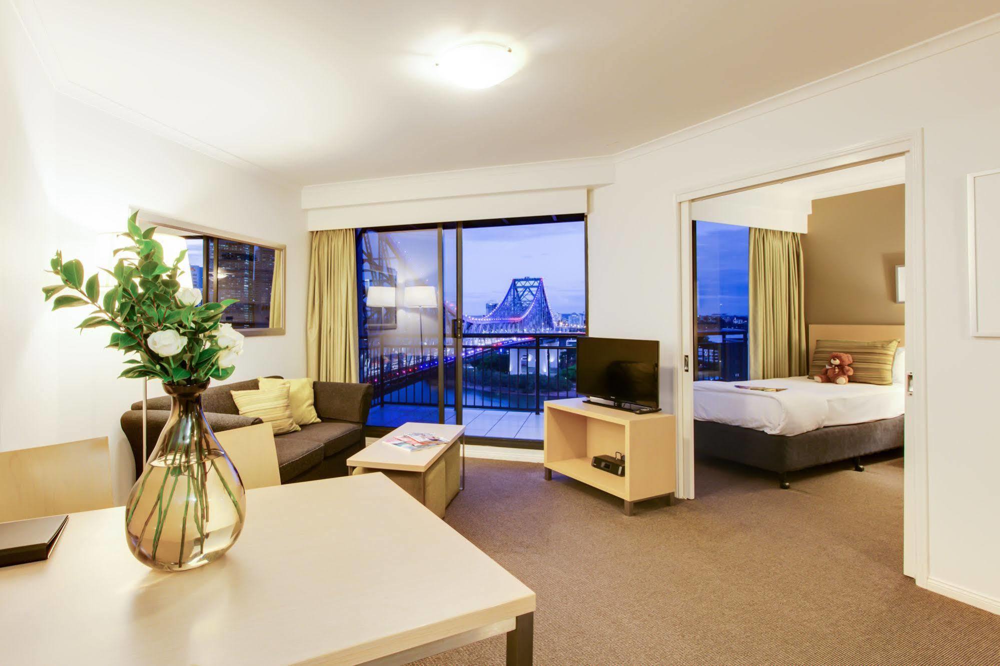 Adina Apartment Hotel Бризбейн Екстериор снимка
