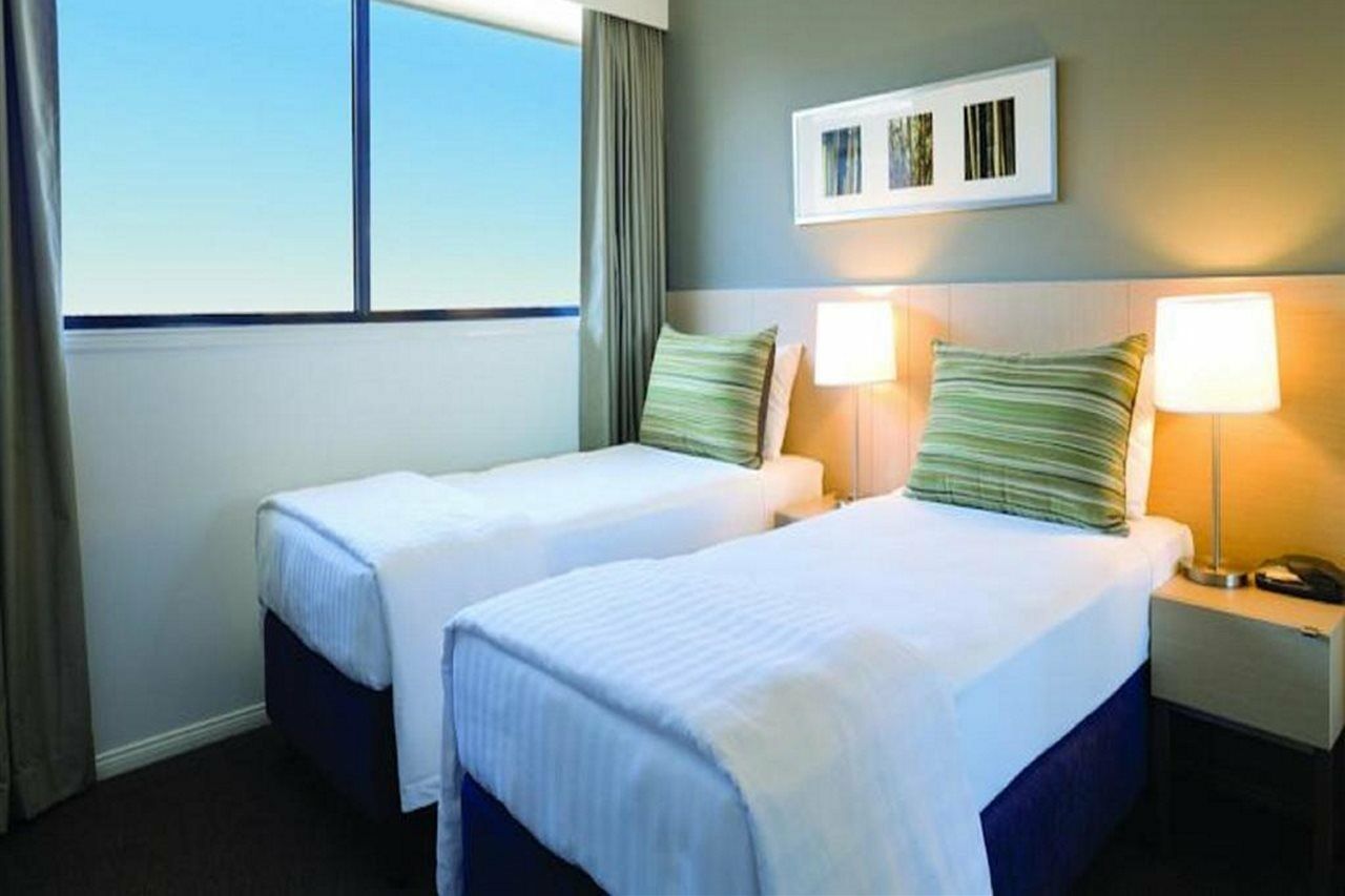 Adina Apartment Hotel Бризбейн Екстериор снимка